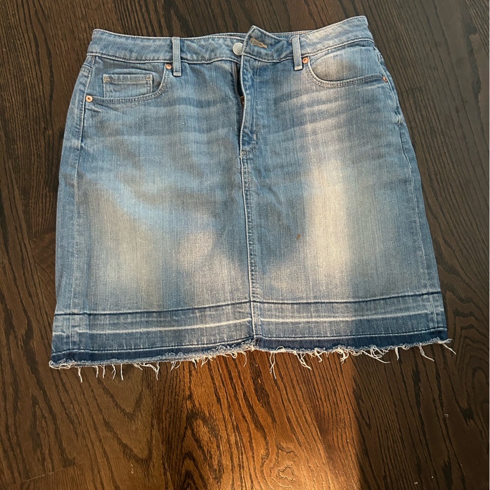 Loft denim skirt